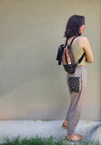 PREORDINE: Zaino Enola in similpelle testa di moro con tasca sul retro, fantasia arabesque mattone