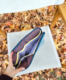 Beauty multiuso imbottito in velluto a costine fiordaliso e interno in tessuto con 4 tasche, fantasia margherite blu