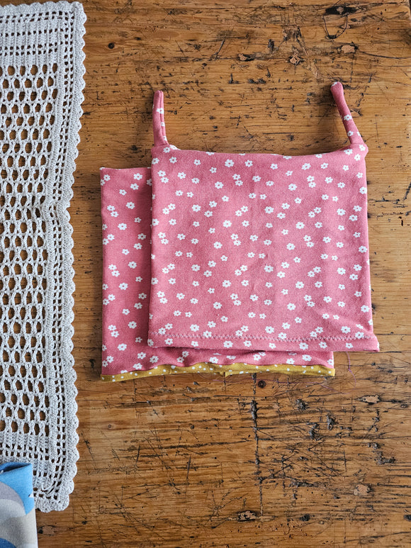 Berretto orecchielunghe/scaldacollo oppure completo da bambino in caldo cotone corallo invernale, fantasia fiorellini