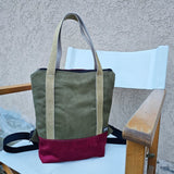 Zaino Enola in tessuto in alcantara verde e bordeaux