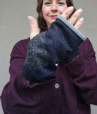 Guanti a mezze dita in caldo cotone e lana a scacchi grigi, blu e neri