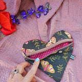 Pochette a cuore artigianale, fatta a mano
