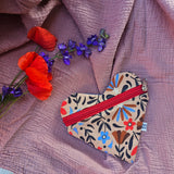 Pochette a cuore artigianale, fatta a mano