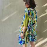 Kimono in viscosa di cotone leggerissima, fantasia Caleidoscopio in Blu