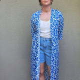 Kimono in viscosa leggerissima, fantasia Ikat Blu e Bianco