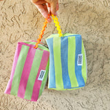 Mini beauty a righe con doppia cerniera e interno impermeabile – collezione Stripes & Vibes