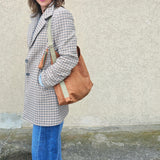 Borsa MOU in tessuto scamosciato color ruggine – tracolla regolabile
