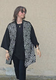 Kimono in viscosa di cotone leggerissima, fantasia Orchidea Nera